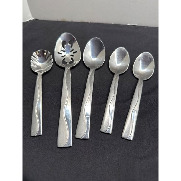 Cuisinart Riverside 5-Piece Stainless Steel Assorted Sugar Serving Teaspoon Tabl - Picture 1 of 12